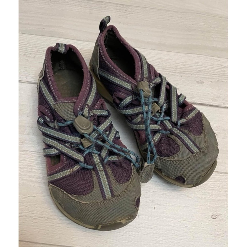 Chaco Kids‎ Outcross sandal water shoe purple blue little kids size 10
